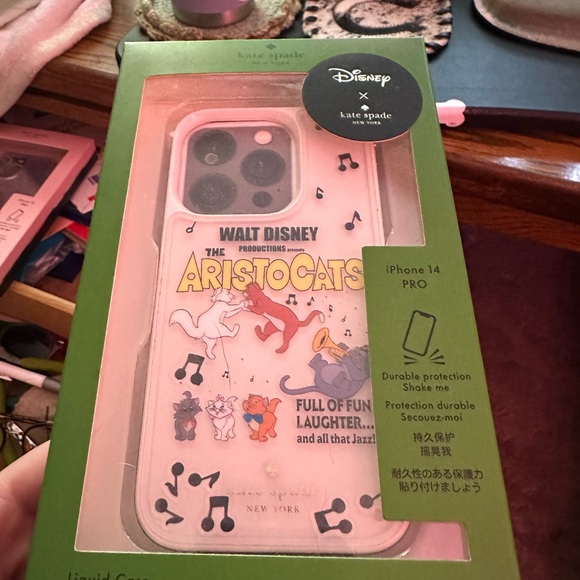 Kate Spade Aristocats phone case - Picture 2 of 2